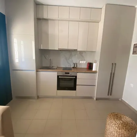 Apartment Rhea's *
